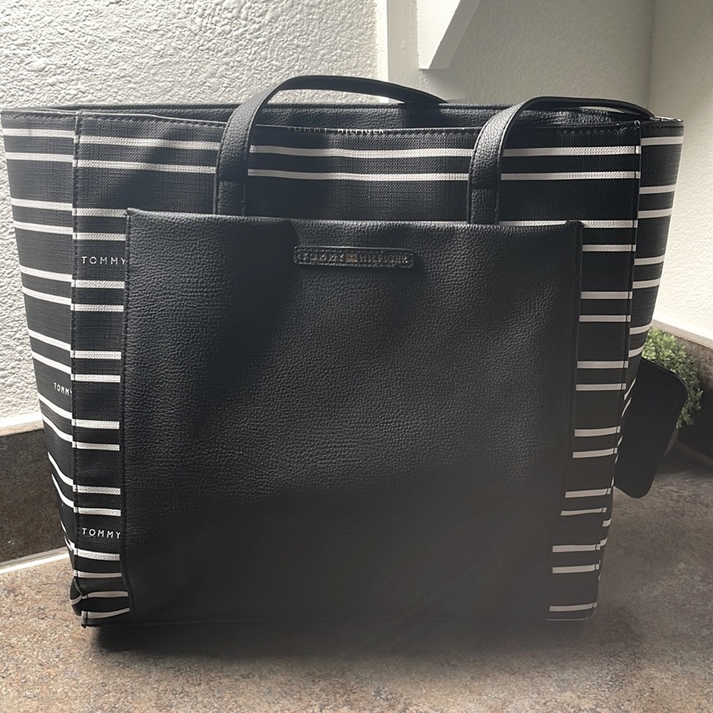 Tommy Hilfiger Large Tote